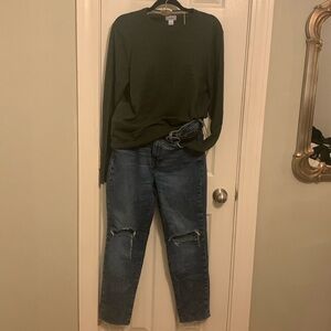 Old Navy Sweater Size M & High Rise Jeans Size 10